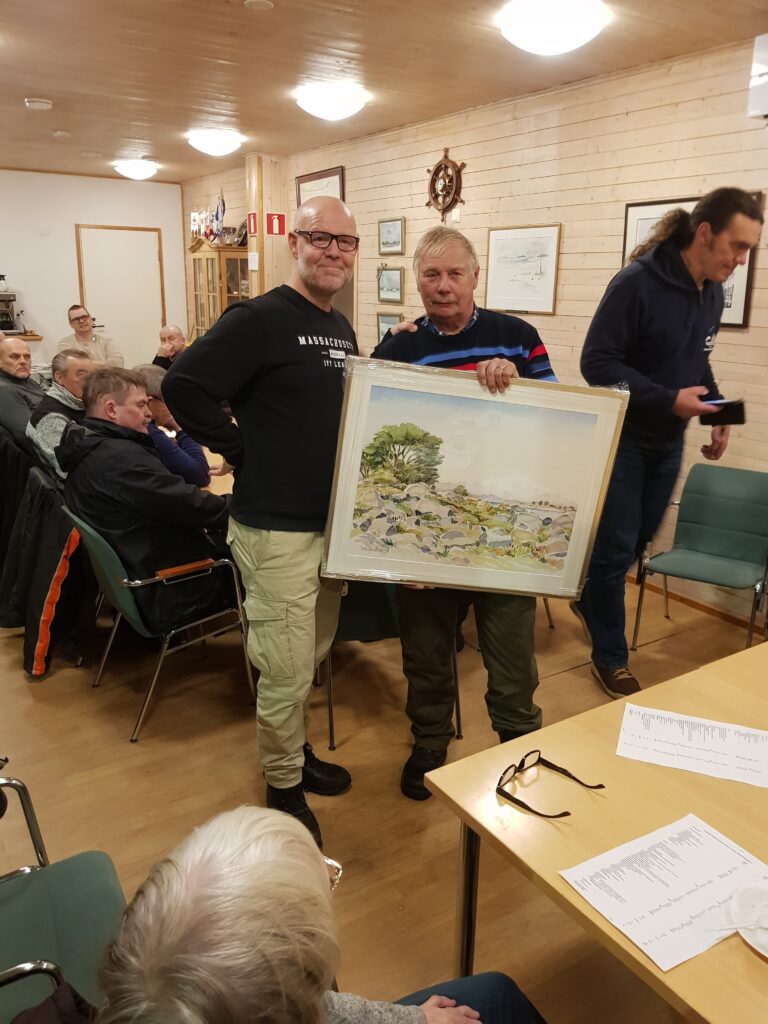 Antti Haavisto, oikealla puh.joht Erkki Hietanen